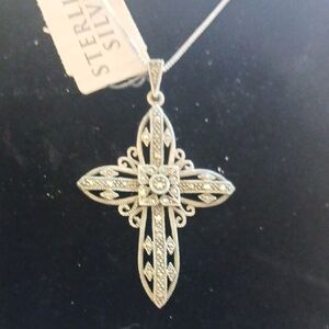 Elegant Silver Cross Pendant Necklace